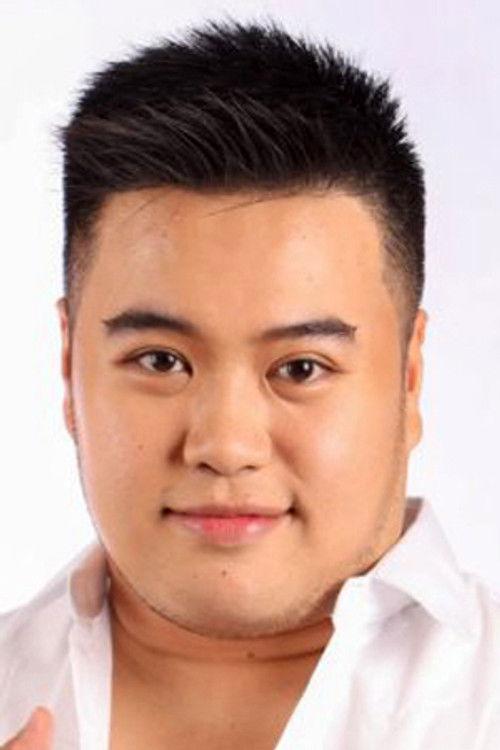 Portrait of actor Newsan Nadol Na Bangchang