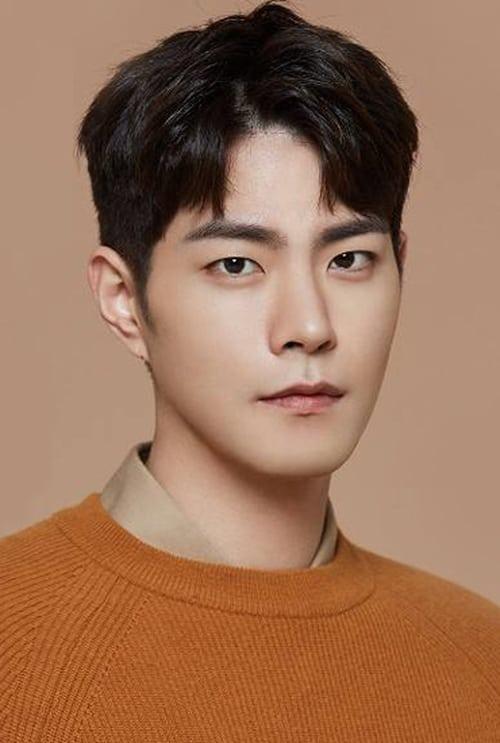 Portrait of actor Hong Jong-hyun
