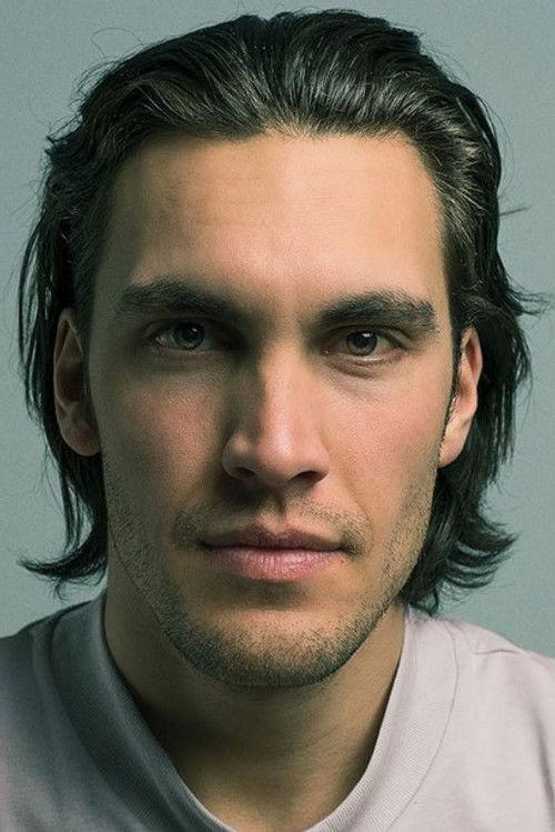 Portrait of actor Jannis Hain