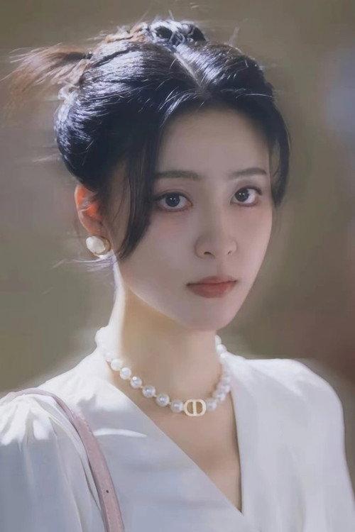 Portrait of actor Song Yujia