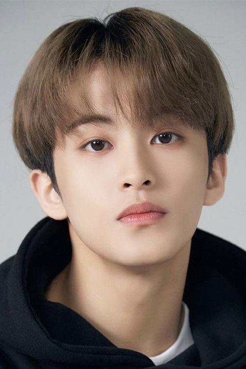 Portrait of actor Mark Lee