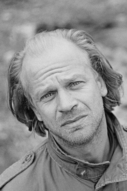 Portrait of actor Leon Vitali