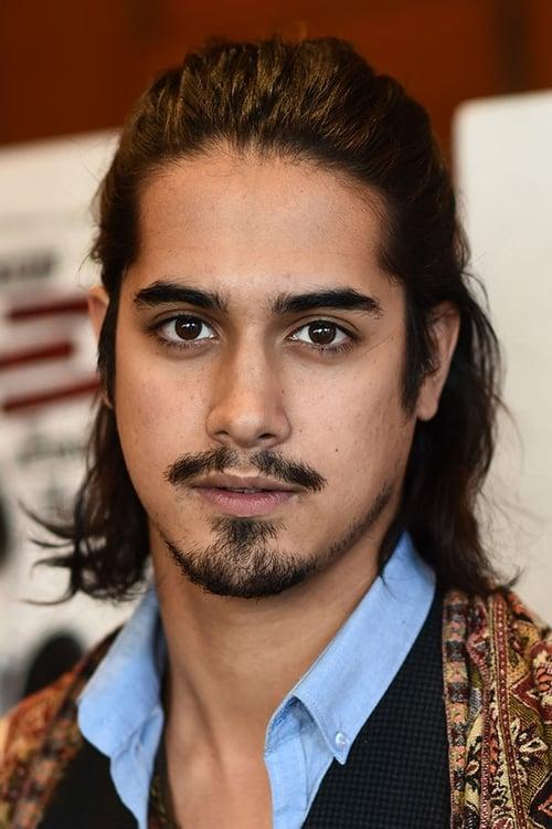 Portrait of actor Avan Jogia