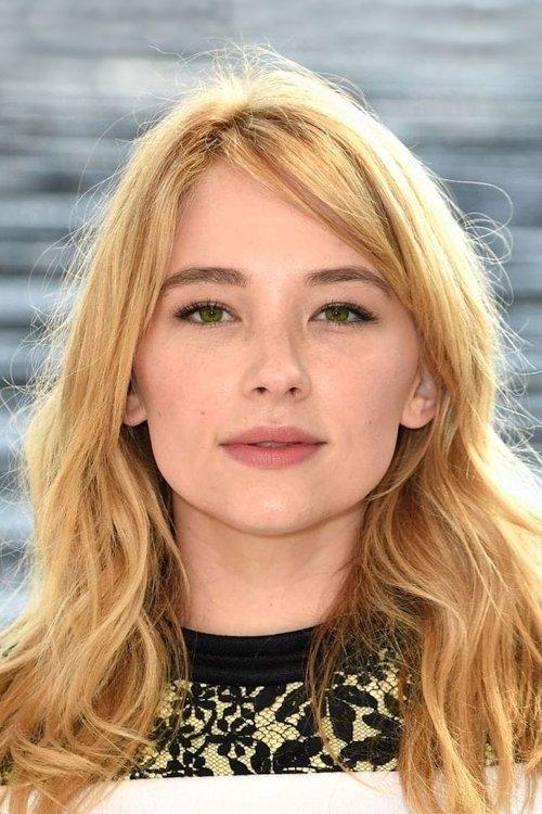Portrait of actor Haley Bennett