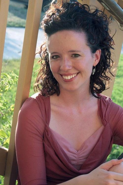 Portrait of actor Lindsay Benesh