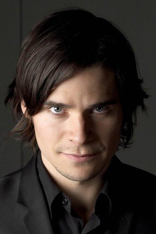 Portrait of actor Hans Matheson