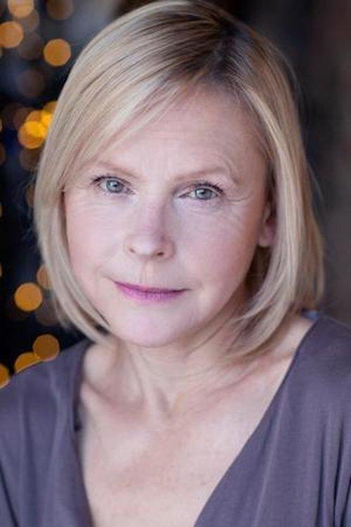 Portrait of actor Annabelle Lanyon