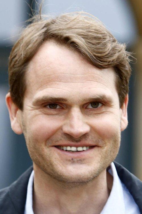 Portrait of actor Fabian Hinrichs