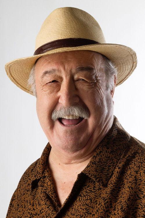 Portrait of actor Juli Mira