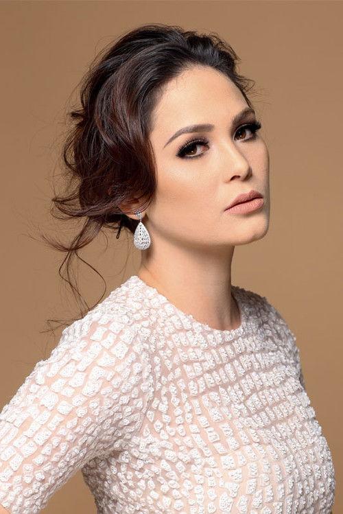 Portrait of actor Kristine Hermosa
