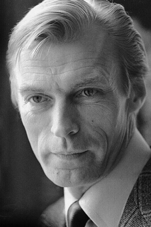 Portrait of actor Nikolay Olyalin