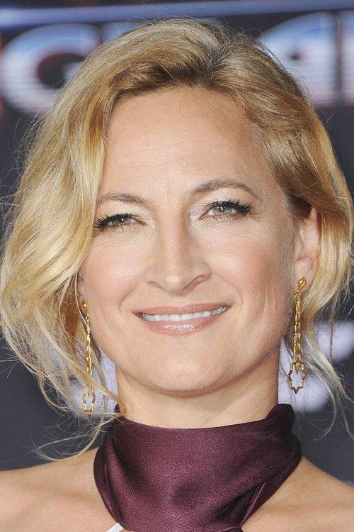 Portrait of actor Zoë Bell