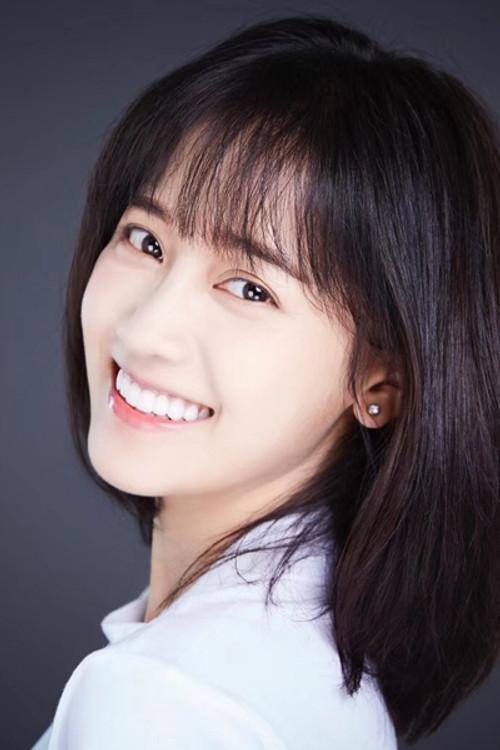 Portrait of actor Zheng Qiuhong