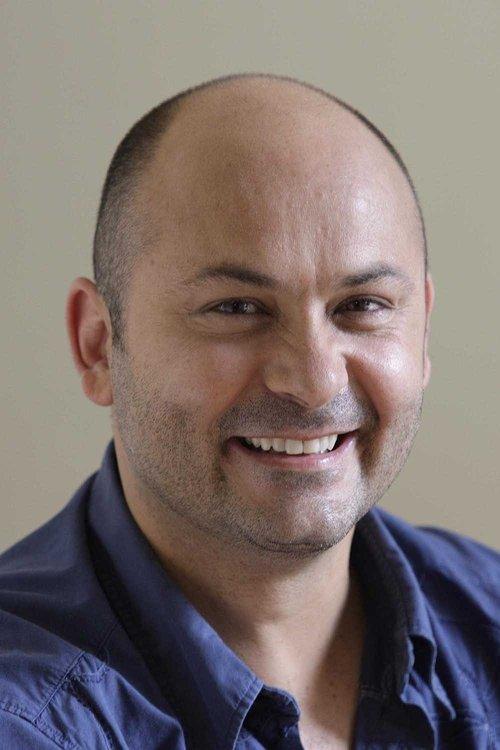 Portrait of actor Steve Bastoni