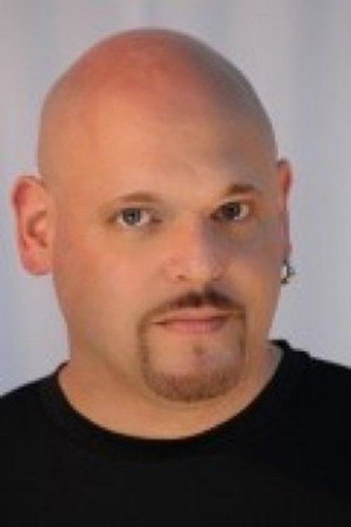 Portrait of actor Steve Diasparra