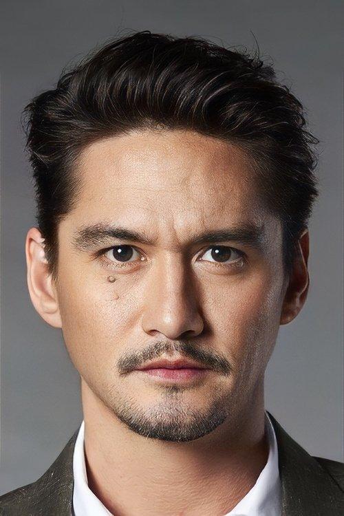 Portrait of actor Ananda Everingham