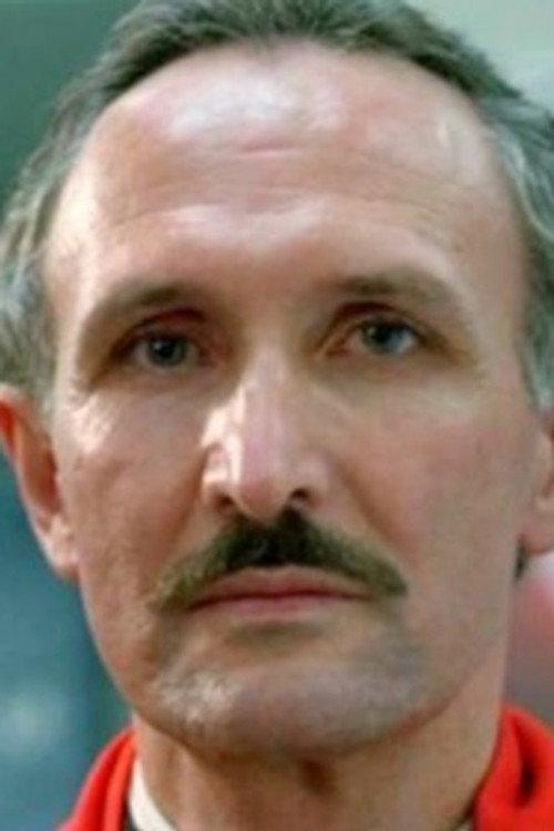 Portrait of actor Ernest Mauser