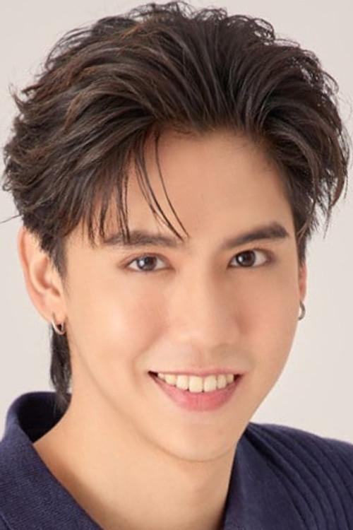 Portrait of actor Harit Cheewagaroon