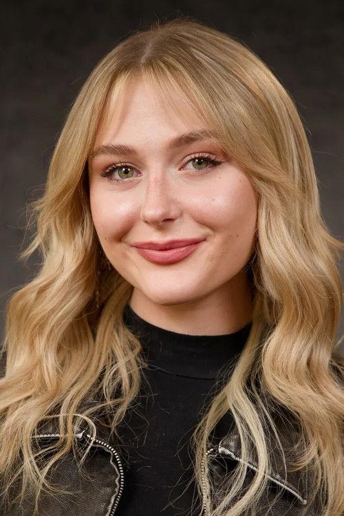 Portrait of actor Alyvia Alyn Lind