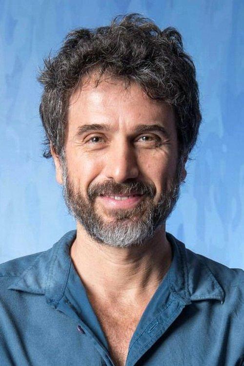 Portrait of actor Eriberto Leão