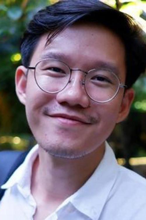 Portrait of actor Pathomwat Wansukprasert