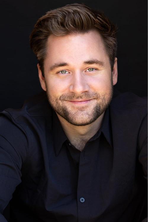 Portrait of actor Luke Benward