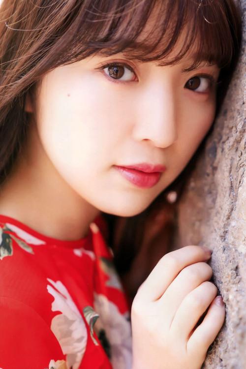 Portrait of actor Moe Toyota