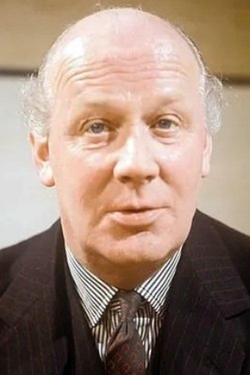 Portrait of actor William Mervyn