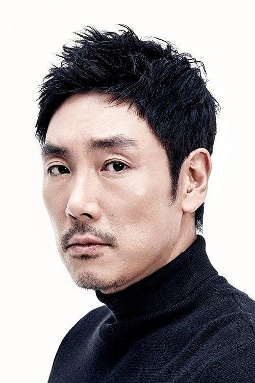 Portrait of actor Cho Jin-woong