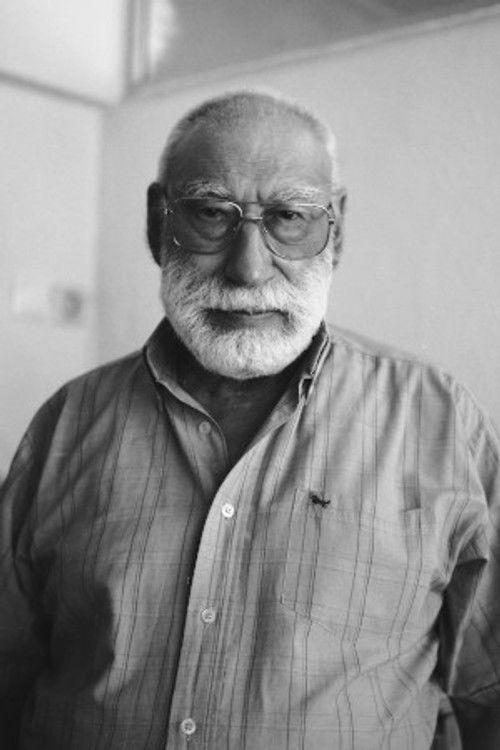 Portrait of actor António de Macedo