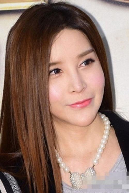 Portrait of actor Harisu