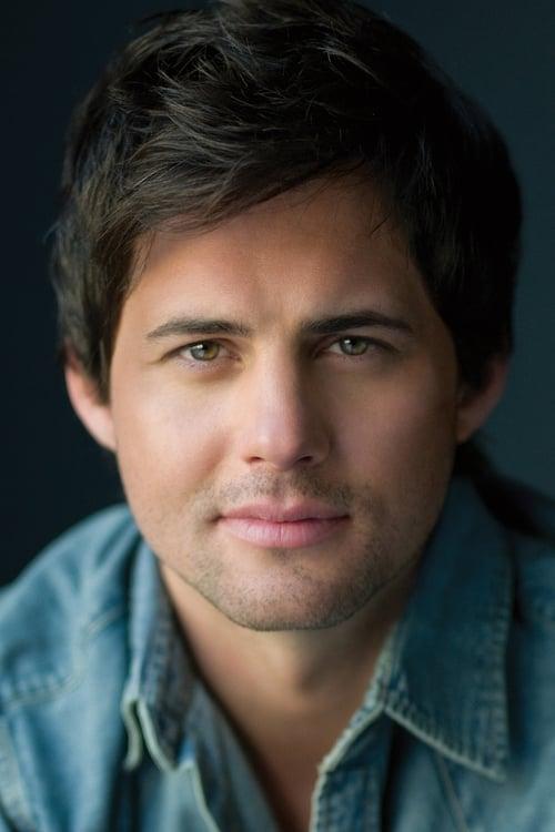 Portrait of actor Kristoffer Polaha