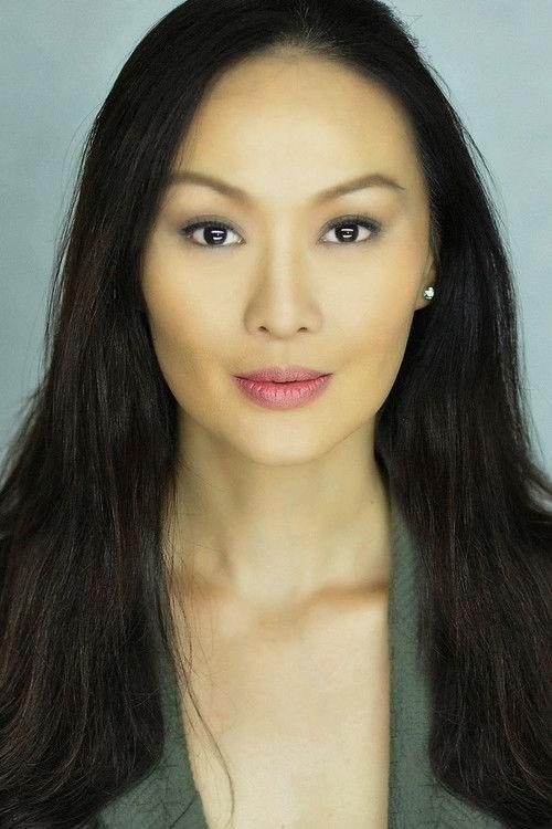 Portrait of actor Marina Benipayo