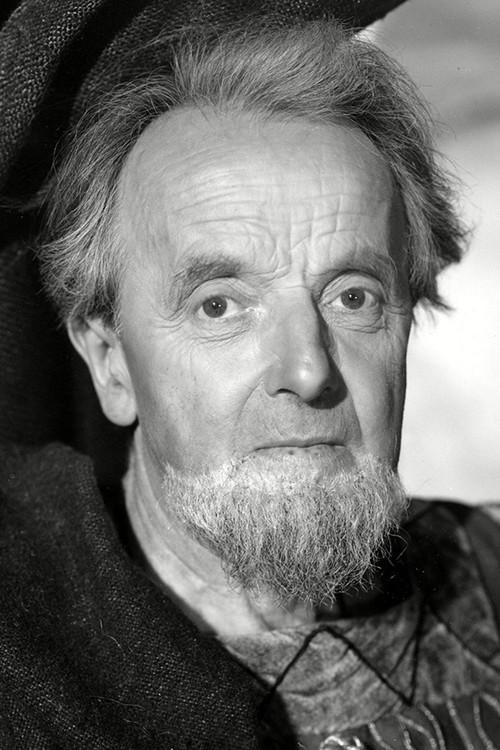 Portrait of actor Harcourt Williams