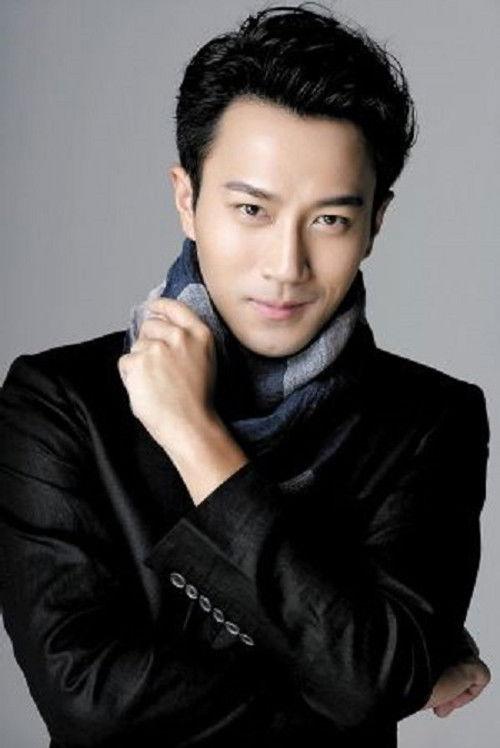 Portrait of actor Hawick Lau Hau-Wai