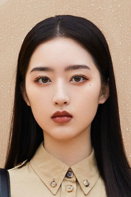 Portrait of actor Deng Enxi