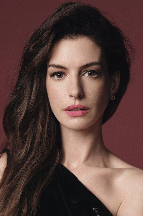 Portrait of actor Anne Hathaway