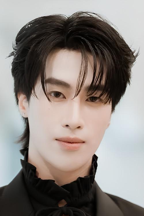 Portrait of actor Thirawat Sucharitum