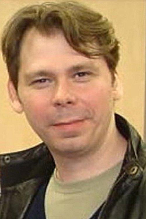 Portrait of actor Alan Ruscoe